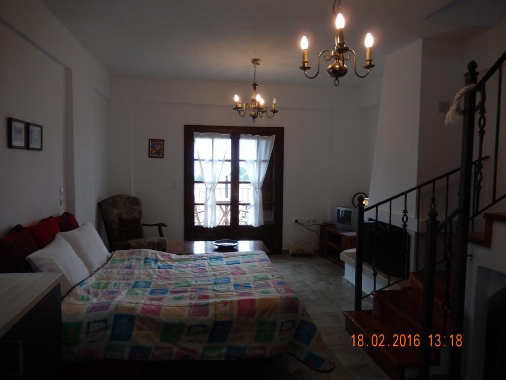Argo - Mythos Apartment Trikeri Luaran gambar
