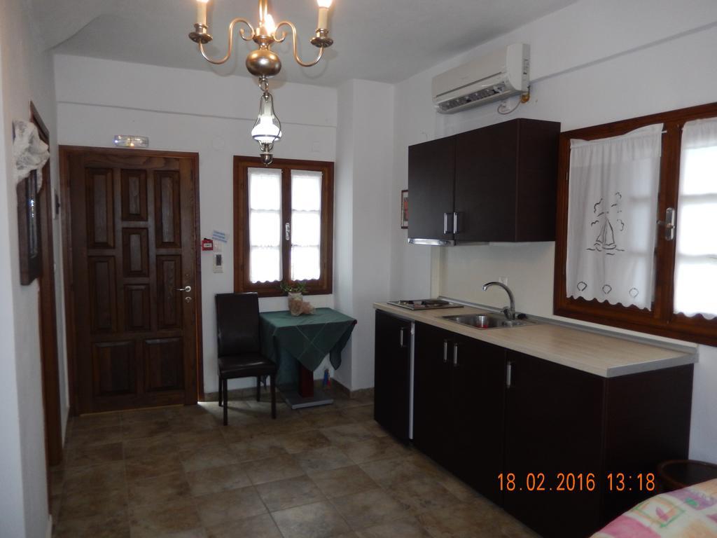 Argo - Mythos Apartment Trikeri Luaran gambar