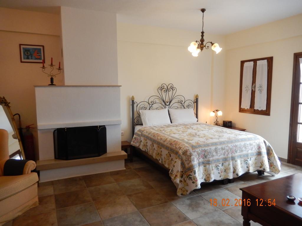 Argo - Mythos Apartment Trikeri Luaran gambar
