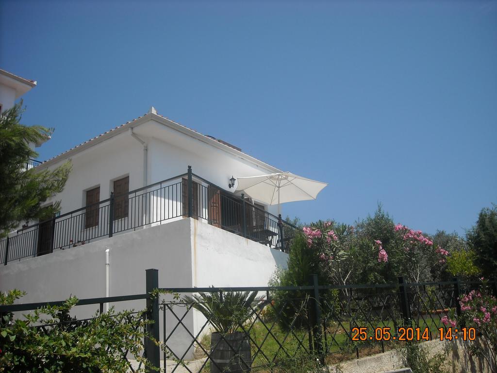Argo - Mythos Apartment Trikeri Luaran gambar